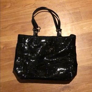 🎉EUC Patent Leather Coach Bag🎉